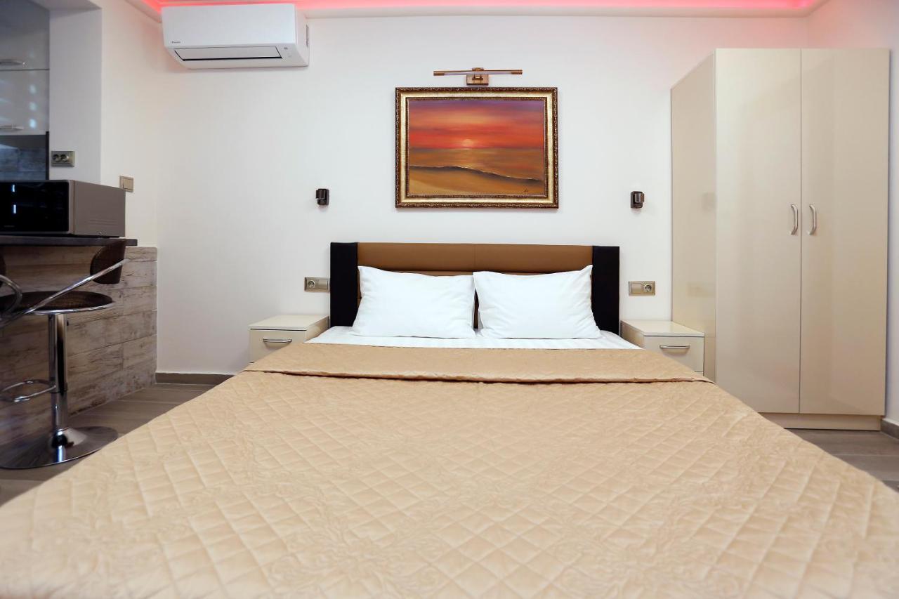 Deluxe 2 Studios City Center Burgas City Eksteriør billede