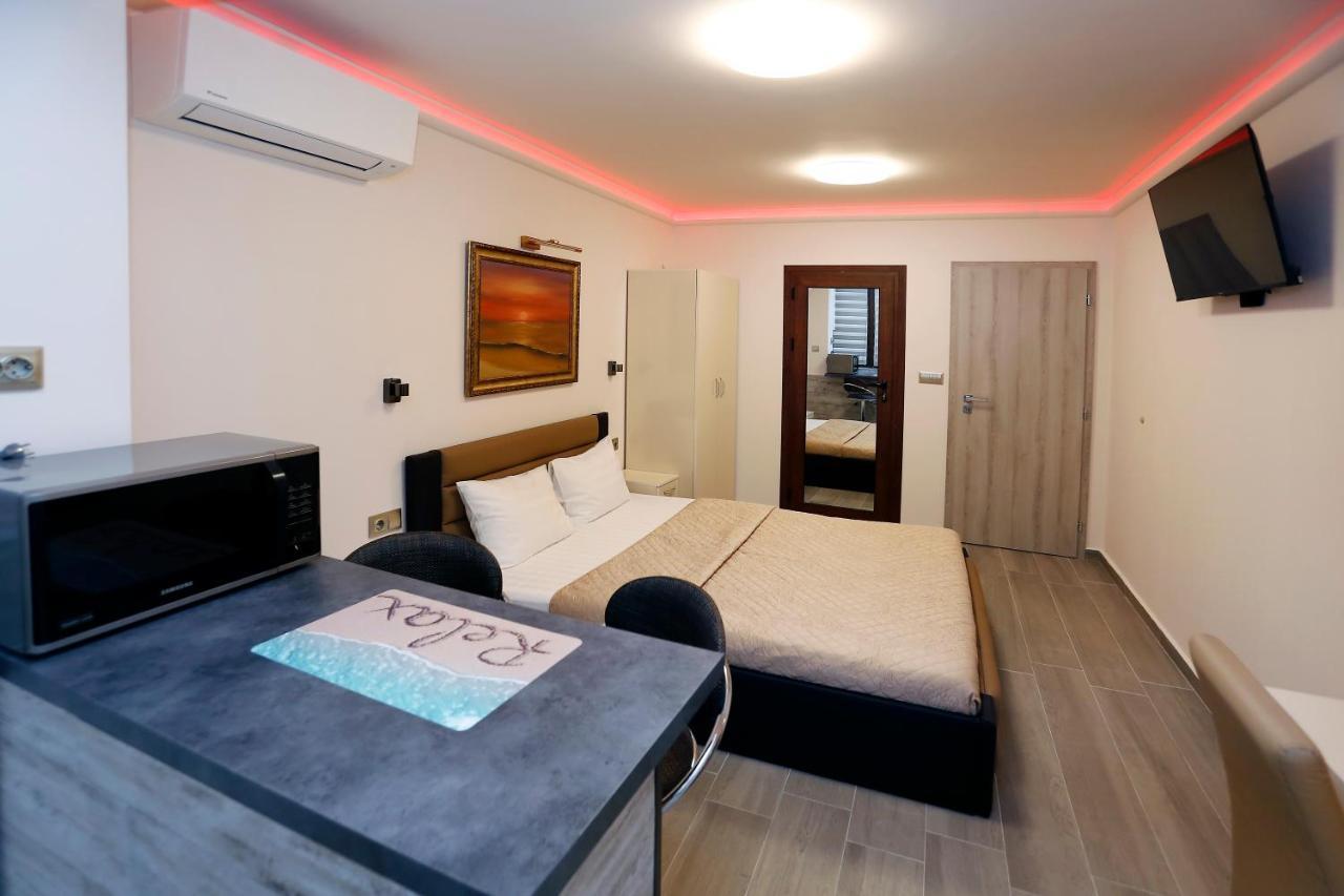 Deluxe 2 Studios City Center Burgas City Eksteriør billede