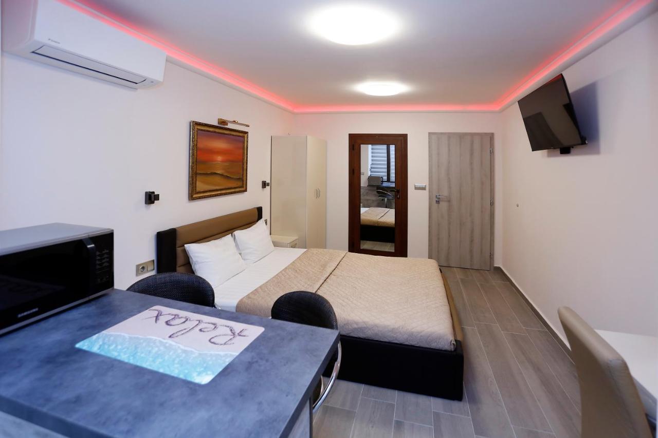 Deluxe 2 Studios City Center Burgas City Eksteriør billede