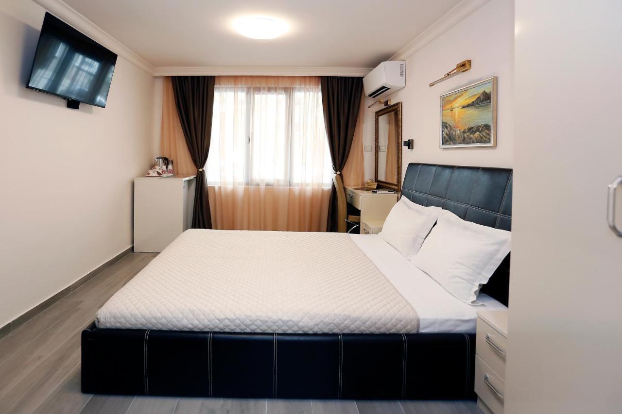 Deluxe 2 Studios City Center Burgas City Eksteriør billede