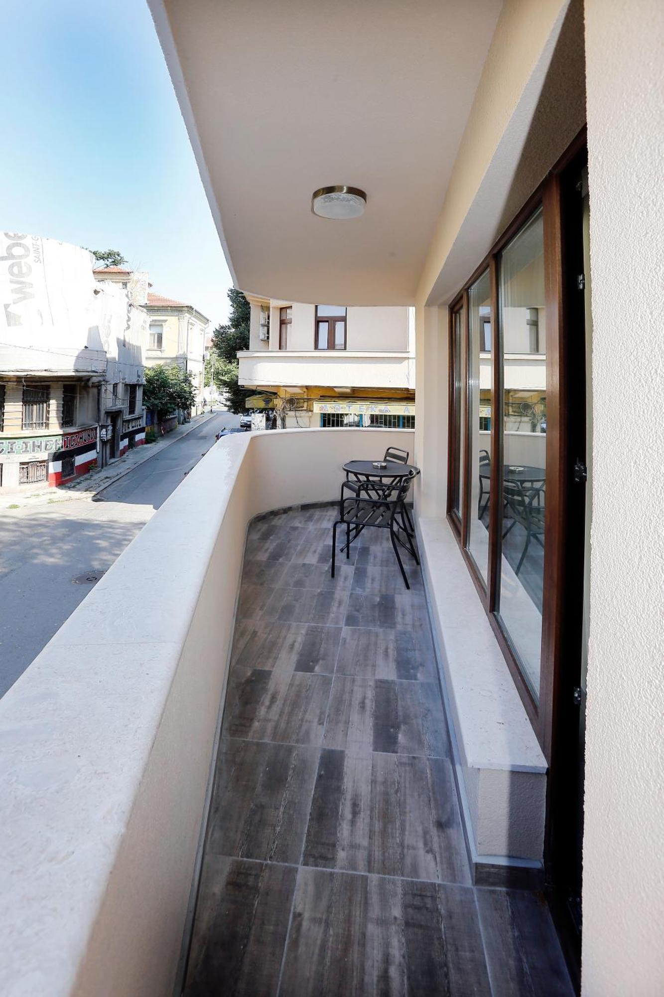 Deluxe 2 Studios City Center Burgas City Værelse billede